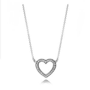 💎 SALE! Hearts of Pandora Necklace 💎